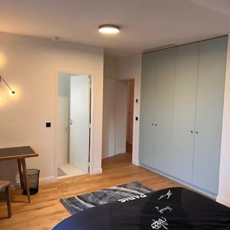 Maison *